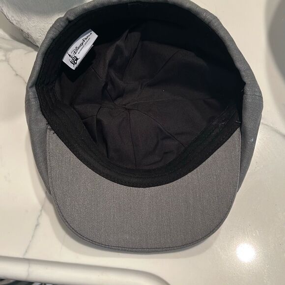 Disney's World Showcase 101 Dalmatians "Spotted At The United Kingdom" Hat - Picture 3 of 5